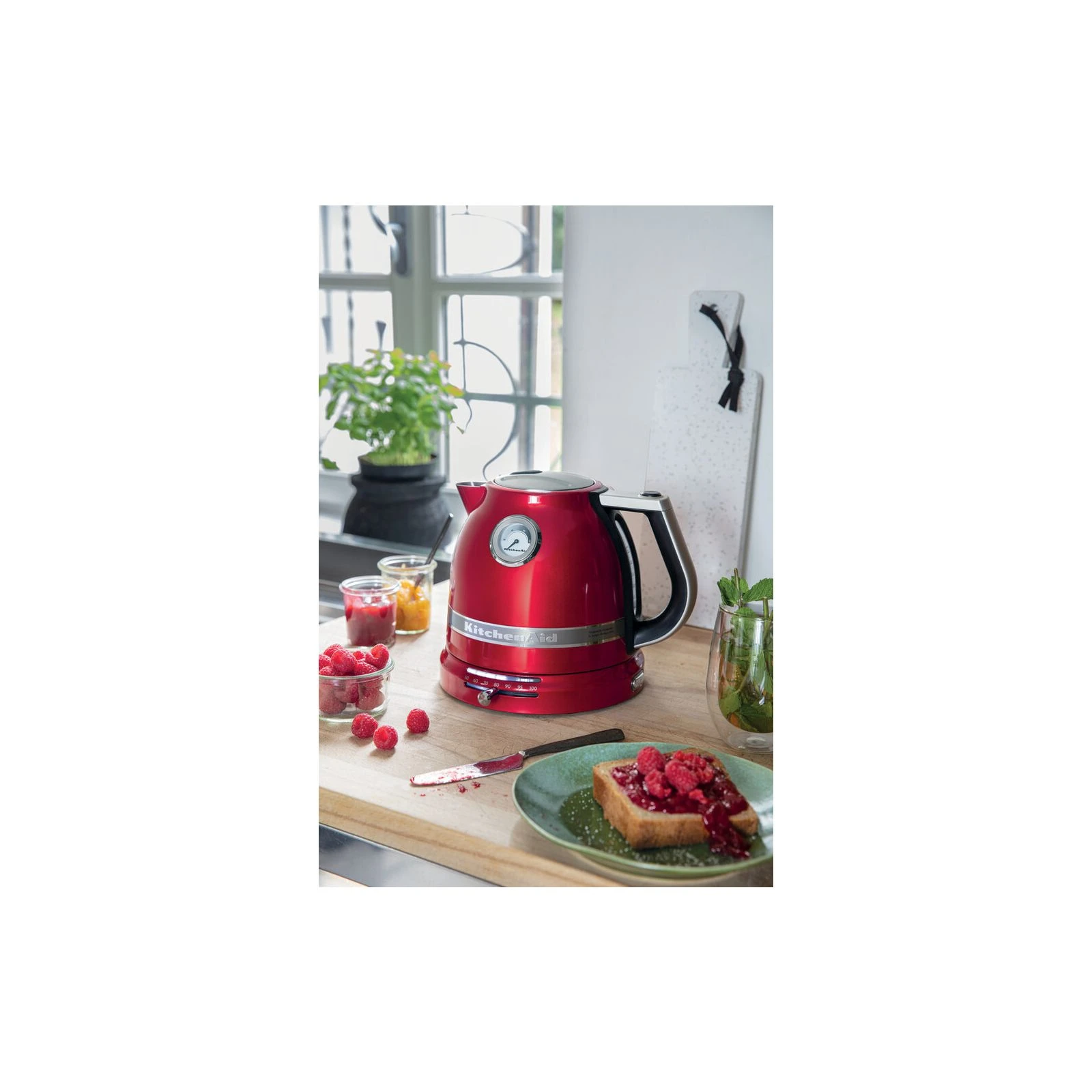 KitchenAid 5KEK1522EER (UA) ПОТРІБНАТЬСЯ  2400 Вт 