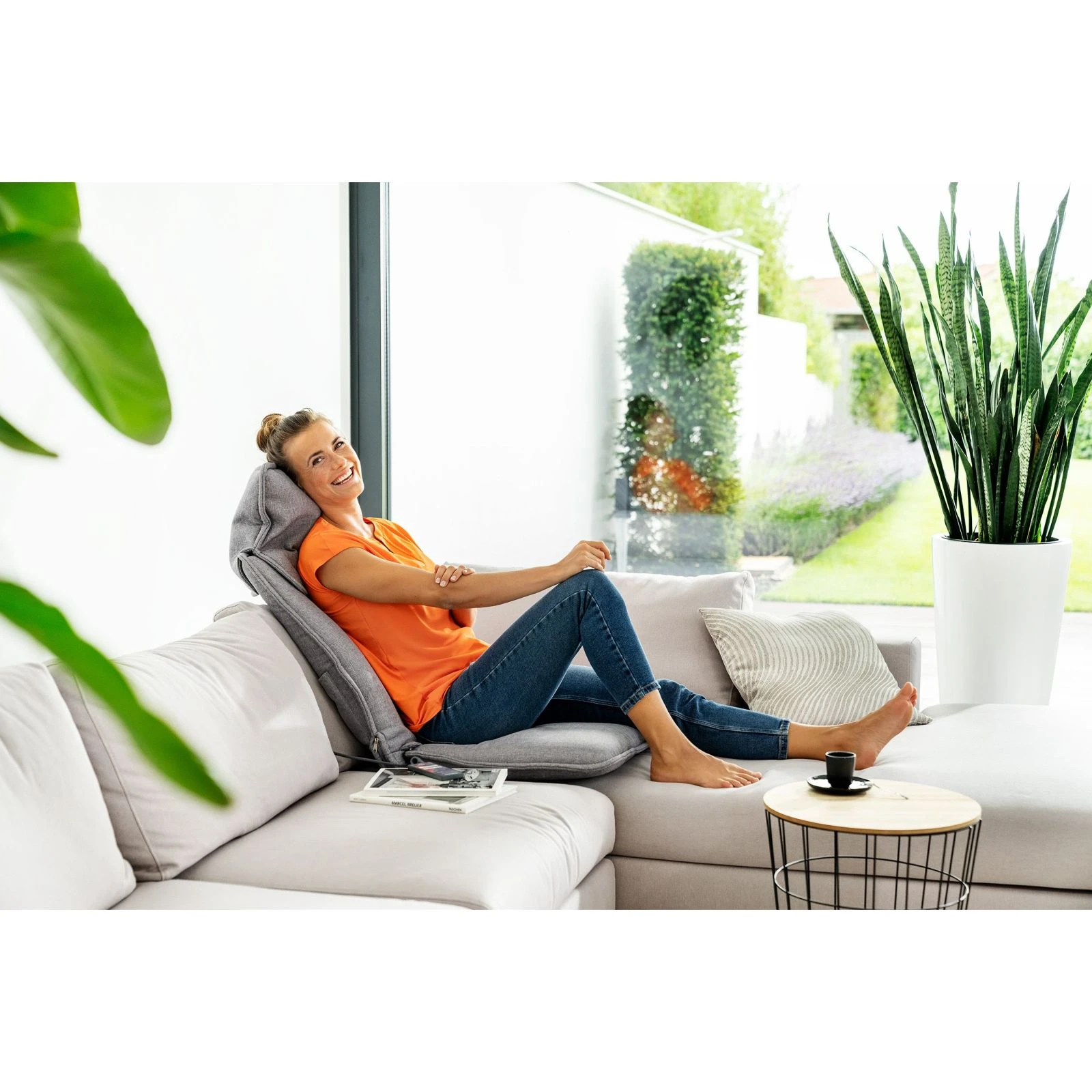 Массажер Beurer MG 330 grey (UA) Назначение для спины ,  для шеи ,  для плеч ,  для ягодиц ,  для поясницы