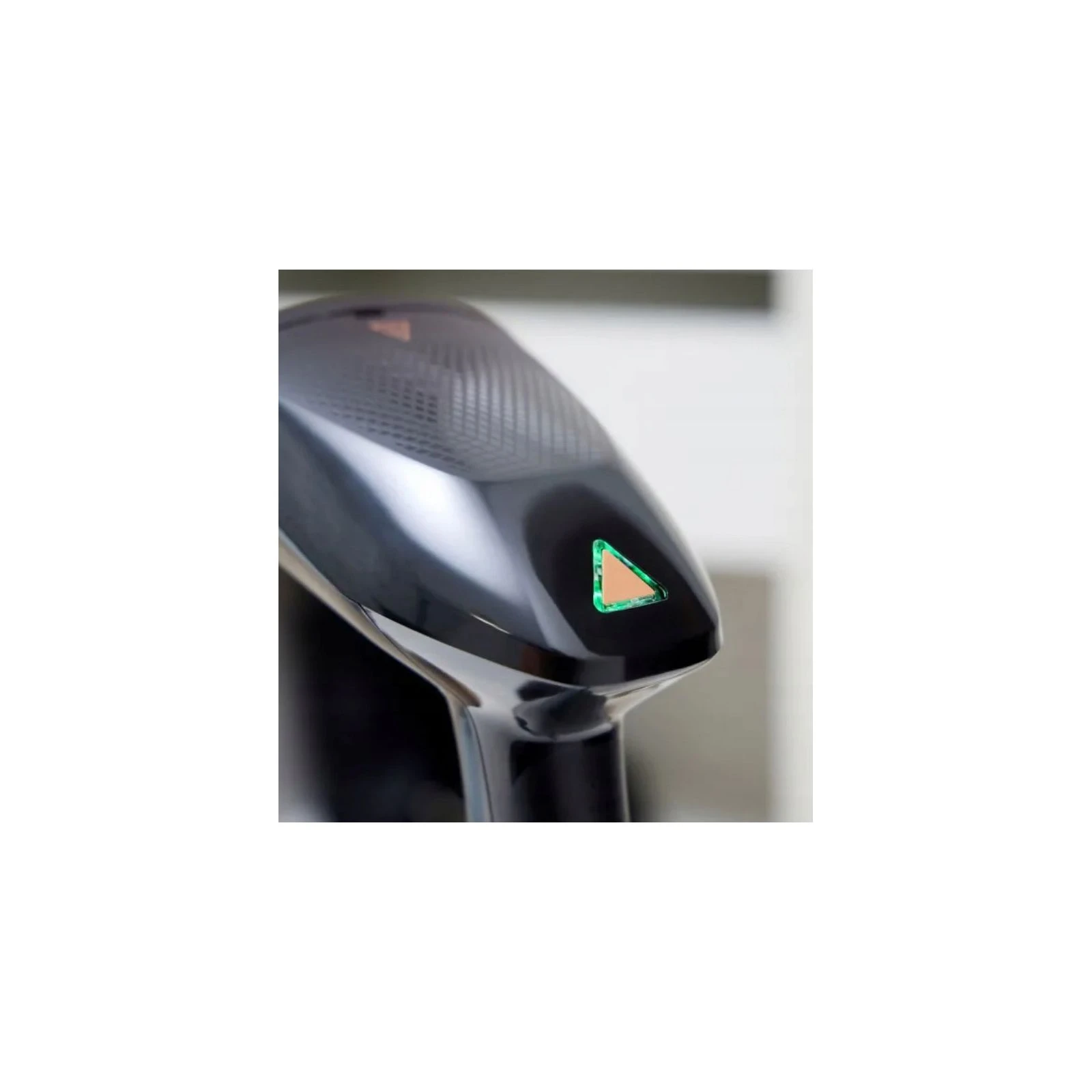 Отпариватель для одежды MPM MZP-03 (UA) Объем резервуара для воды 260 мл