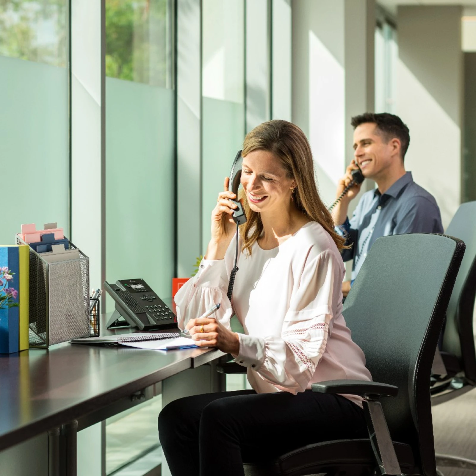 IP телефон Poly VVX 150 (911N0AA) (UA) Тип підключення: дротовий;