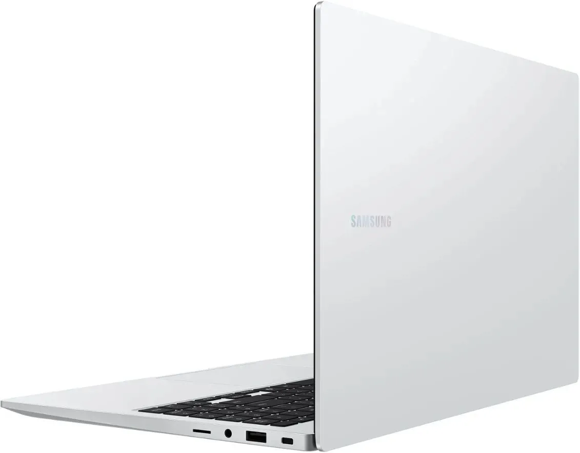 Samsung Galaxy Book4 (NP750XGJ-KG2FR) Діагональ екрану: 15.6 IPS