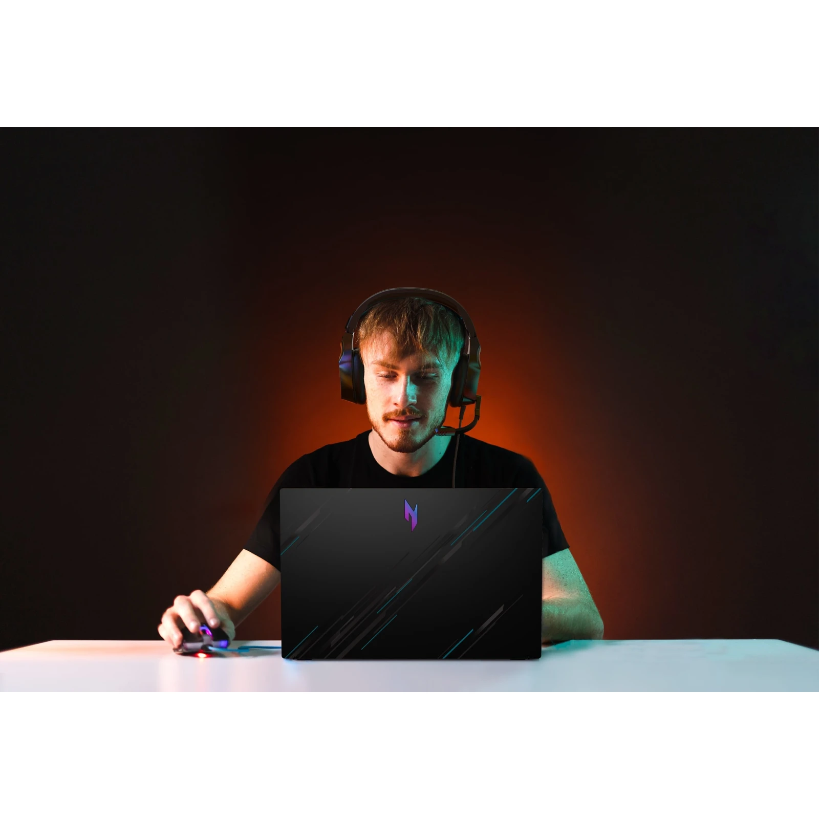 Acer Nitro V 15 ANV15-51 (NH.QNBEU.002) (UA) Діагональ дисплея: 15.6;