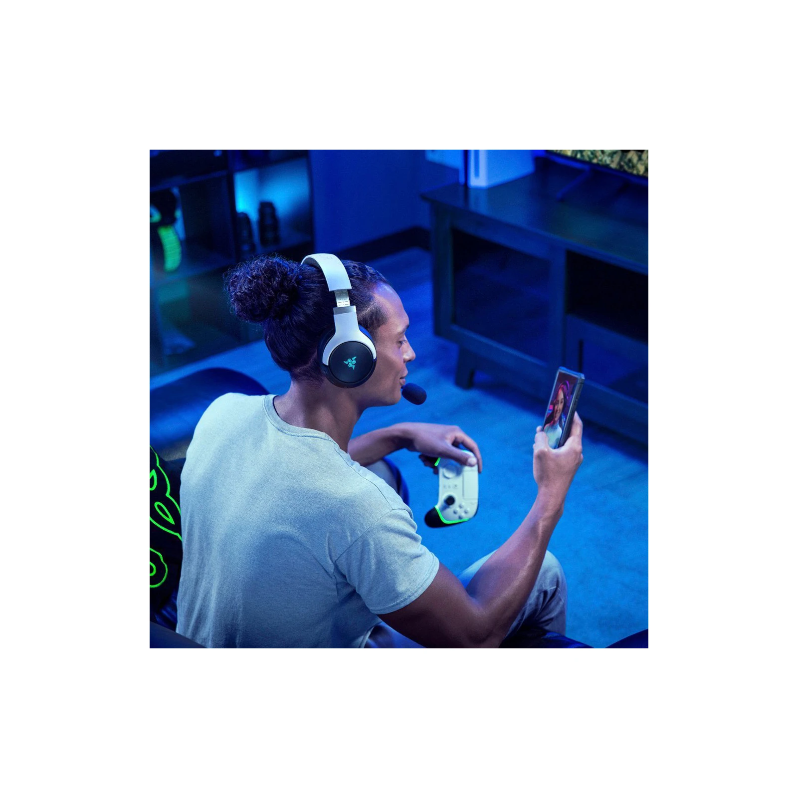 Наушники Razer Kaira Pro Hyperspeed for PS5 Bluetooth White-Black (RZ04-04030200-R3G1) (UA) Назначение для телефона, для телевизора, для консоли, для ноутбука