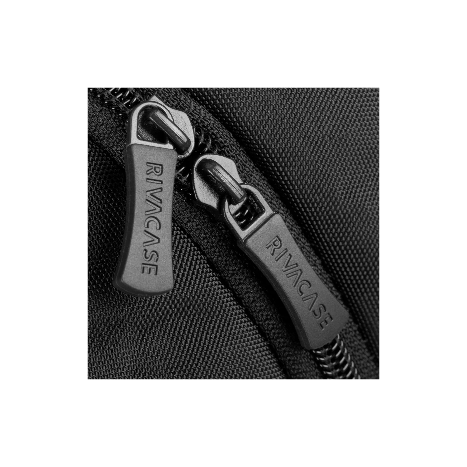 Рюкзак для ноутбука RivaCase 17.3 7569 (Black) Alpendorf (7569Black) (UA) Рекомендований розмір ноутбука: