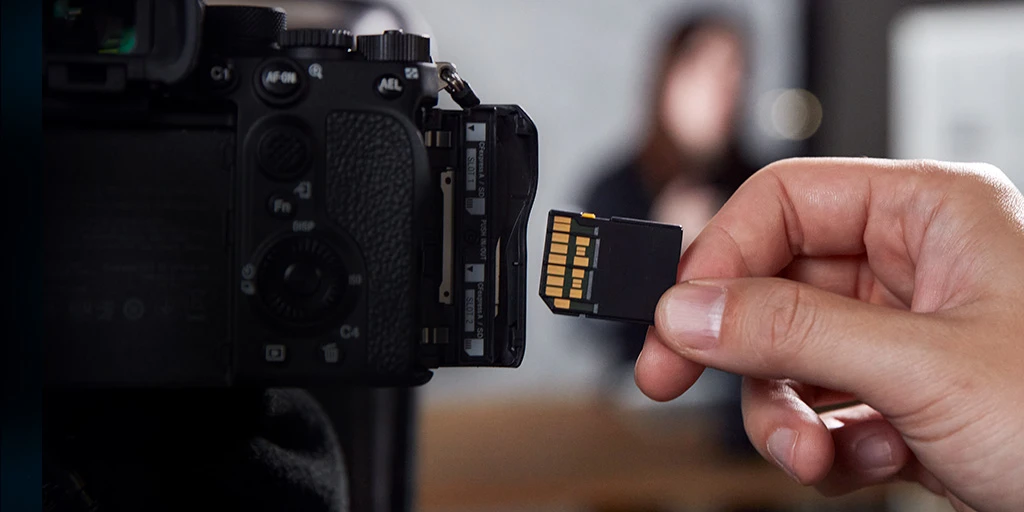 Kingston 128GB C10 UHS-II U3 ​​R280/W100MB/s (SDR2V6/128GB) (UA) Тип: SD; Призначення: для