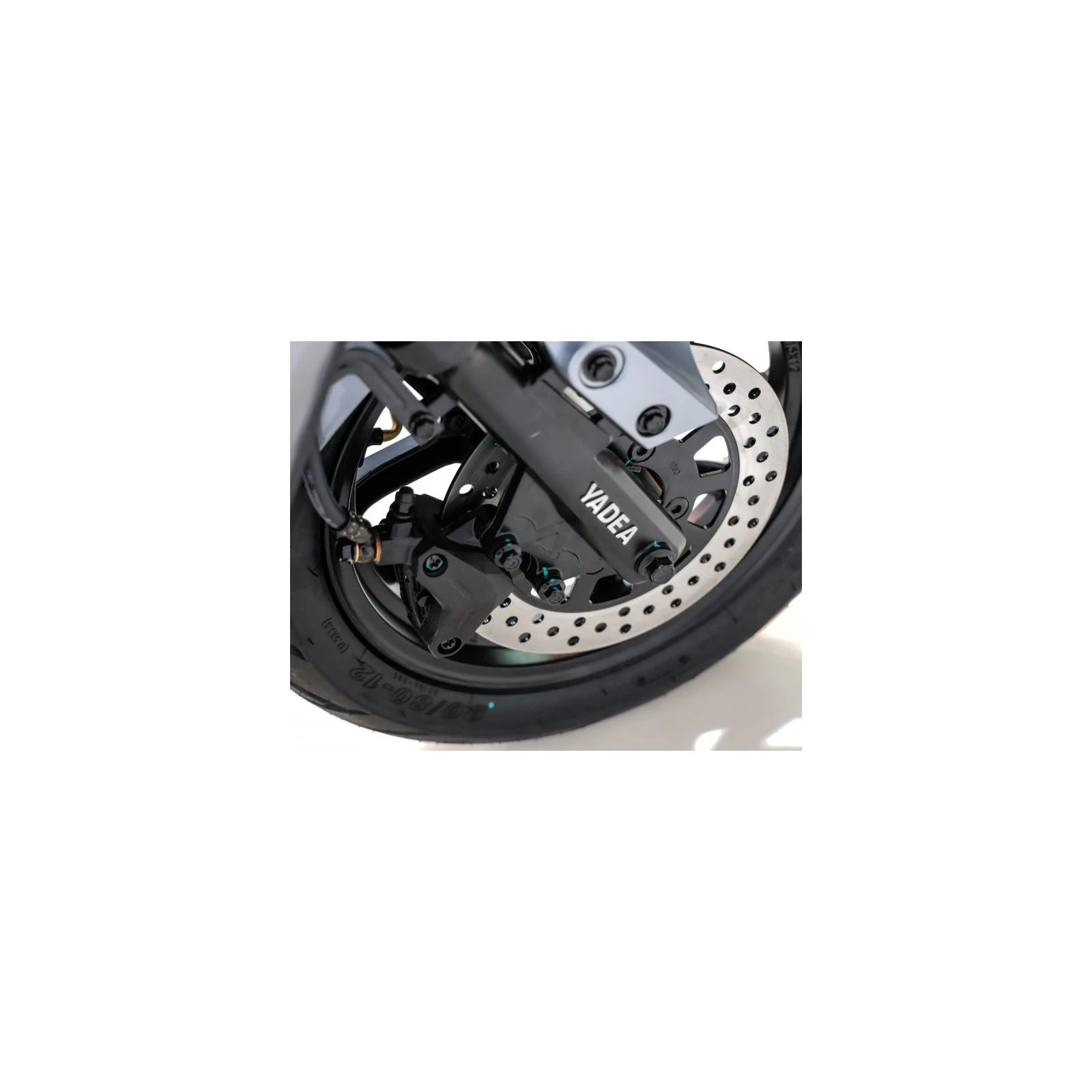 Електроскутер Yadea E8S 2000Вт, чорний (1605953) (UA) Діаметр коліс 12