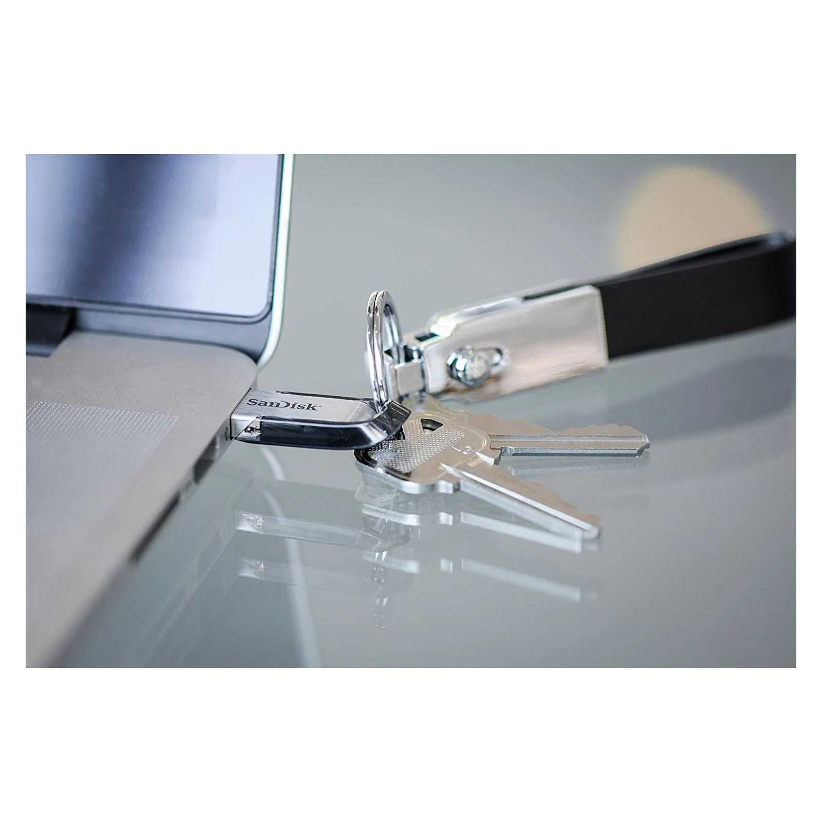 SanDisk 512GB Ultra Flair Silver-Black USB 3.0 (SDCZ73-512G-G46) (UA) Тип: Класичні; Об'єм пам'яті: 512 Gb;