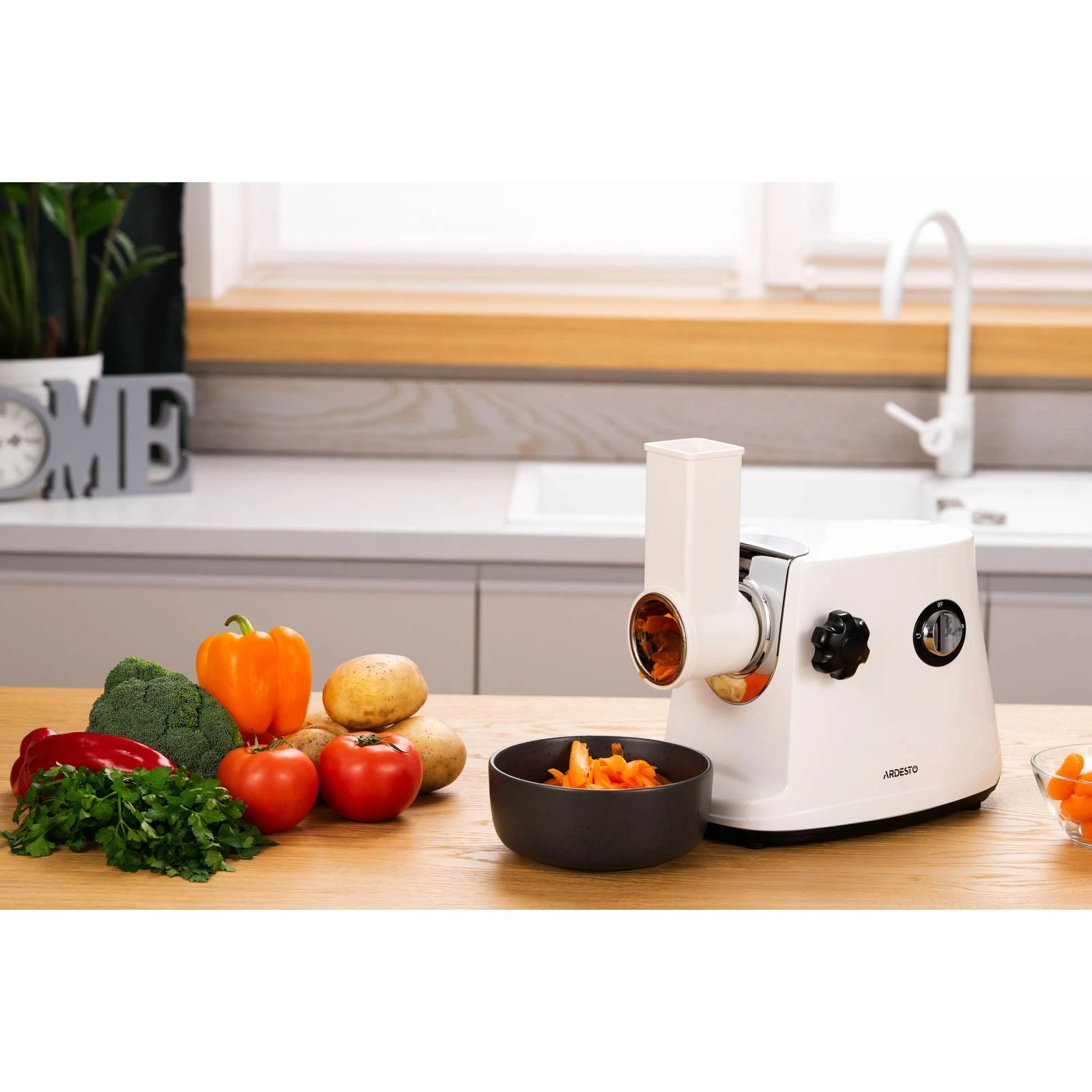 Ardesto MGA-1750R (UA) Насадки «кеббе», насадка для колбасок, шинковка