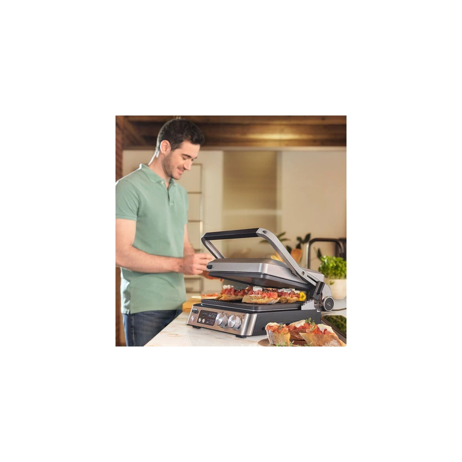 Braun CG 7040 (UA) Поверхня ребриста, плоска