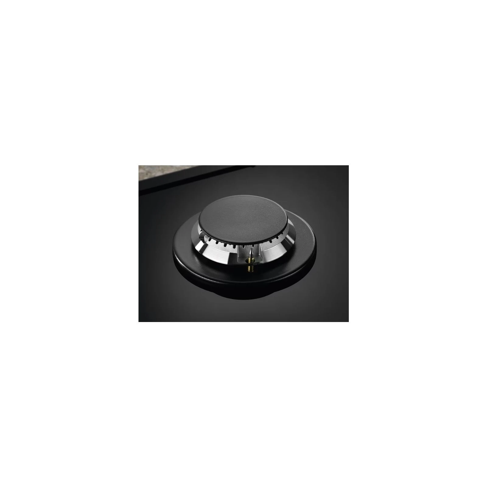 Electrolux KGG64362K (UA) Диаметр и мощность конфорок правая передняя: диаметром 65 мм, мощностью 1000 Вт ,  левая задняя: диаметром 80 мм, мощностью 2000 Вт ,  правая задняя: диаметром 80 мм, мощностью 2000 Вт ,  левая передняя WOK: диаметром 128 мм, мощностью 3900