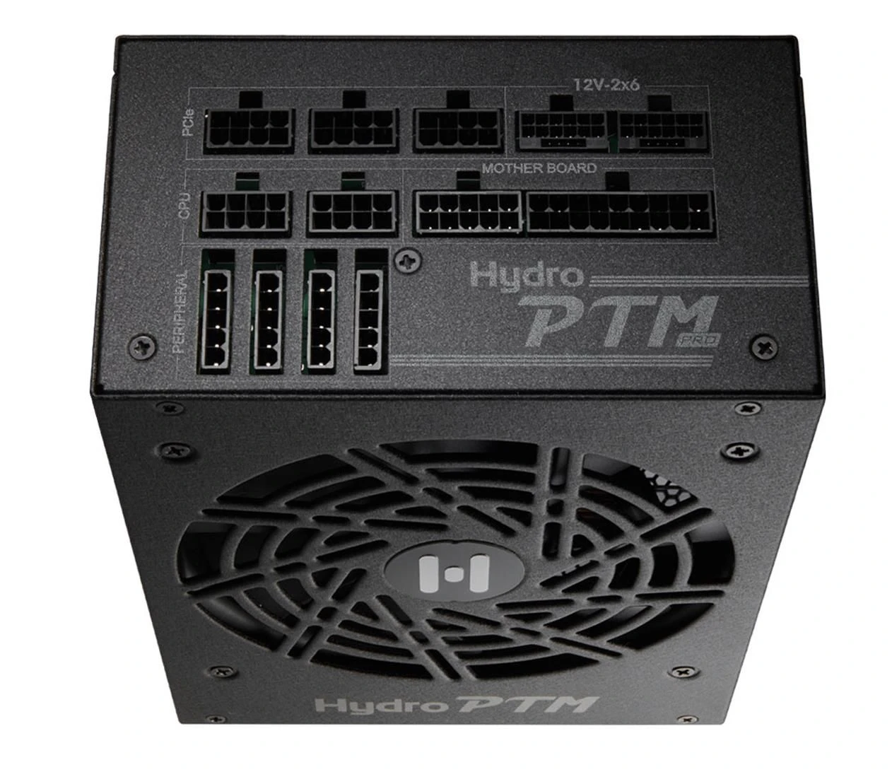 FSP/Fortron PTM PRO 1650W 80 Plus Platinum ATX 3.1 (PPA16F0101) EU Разъемы питания  pin EPS12V/ATX(10) – 1 шт; EPS12V/ATX 9+9 (18) pin – 1 шт.; ЦП/PCI-E 4+4 (8) pin – 2 шт.; pin CPU/PCI-E (8) – 3 шт; SATA – 4 шт.
