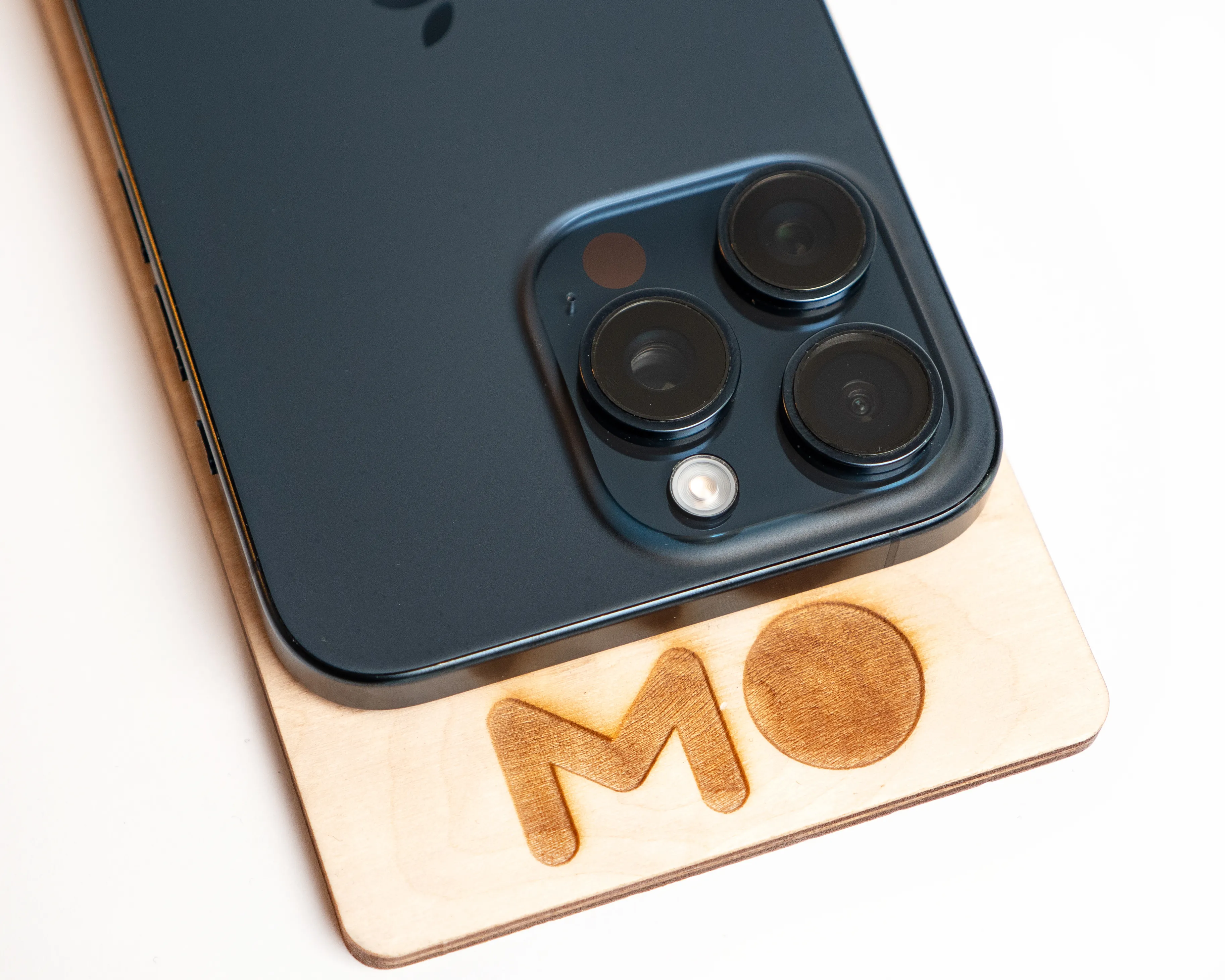 Б/У Apple iPhone 15 Pro Max 256GB Blue Titanium Экран: 6,7 / Встроенная память: 256