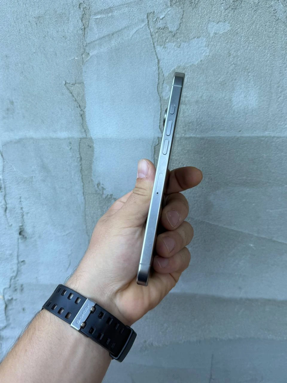 Б/В Apple iPhone 16 Pro Max 256GB Natural Titanium (Як новий) Акумулятор 92%. Комплект: коробка.