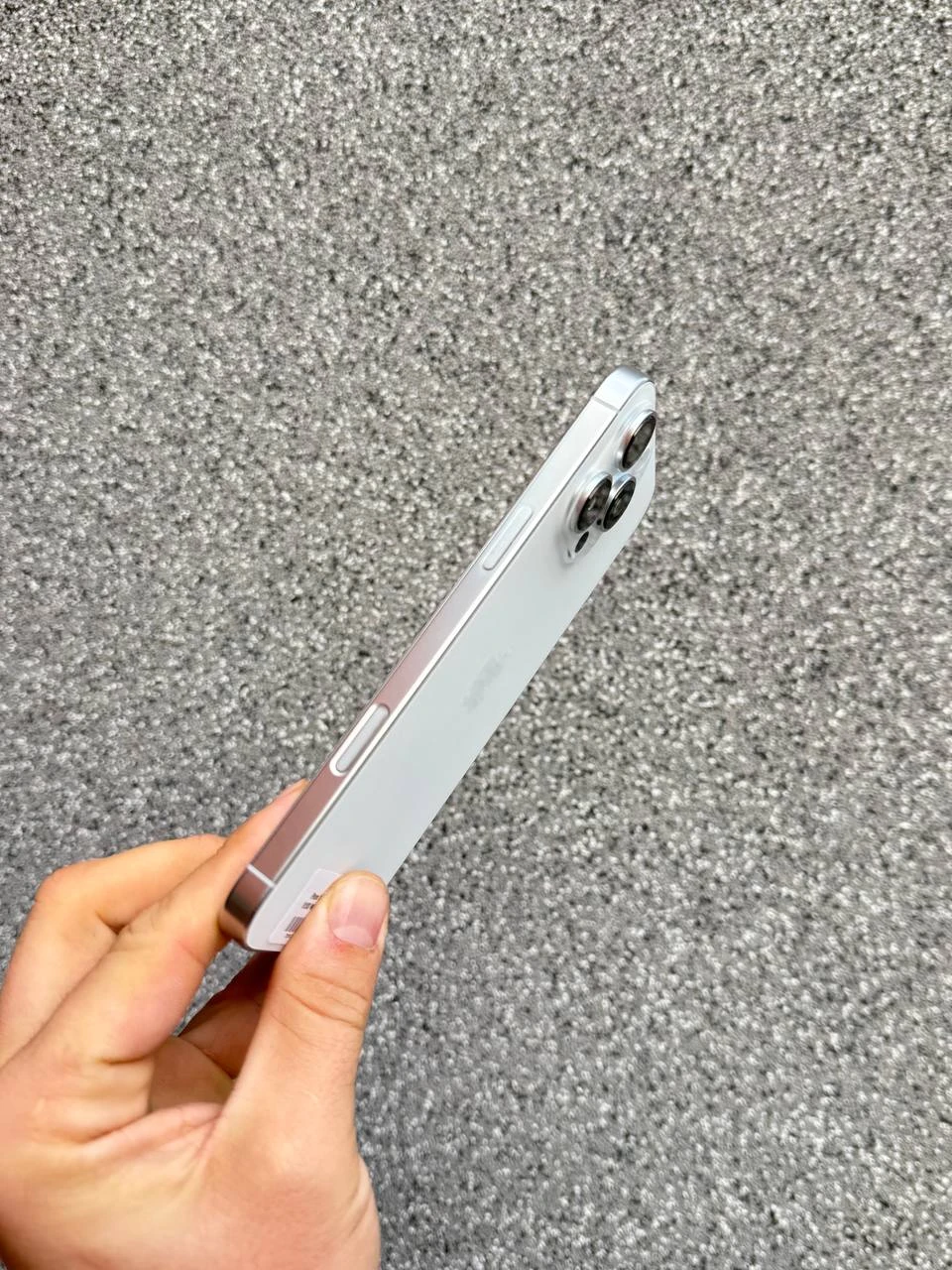 Б/У Apple iPhone 16 Pro Max 512GB White Titanium (Как новый)  Аккумулятор 90%. Комплект: