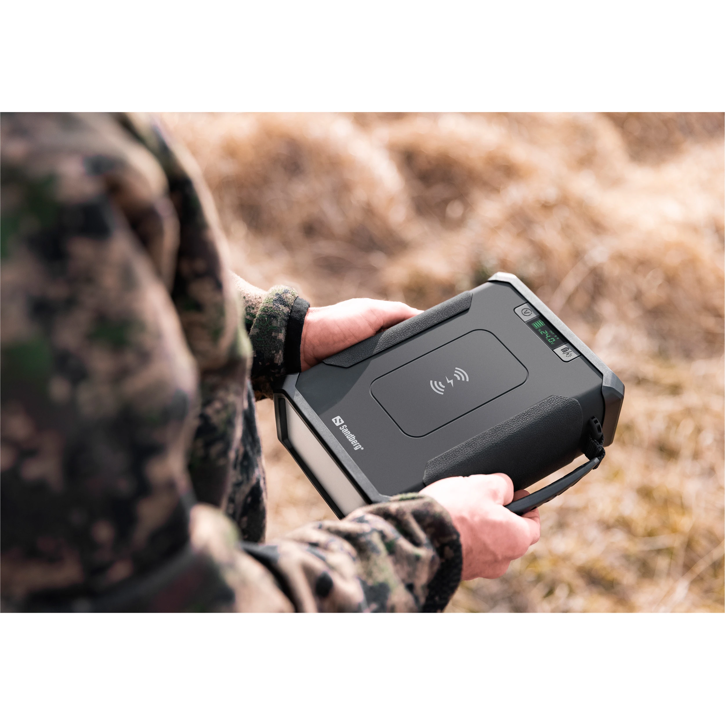 SANDBERG Survivor Powerbank 8-in1 96000mAh (420-78) (UA) Макс. выходная мощность 180 Вт