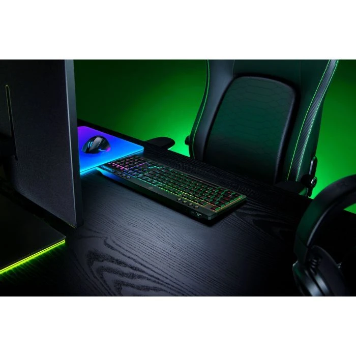 Razer BlackWidow V4 Low-Profile Wireless/Bluetooth/USB Yellow switch UA Black (RZ03-05271500-R3M1) (UA) Конструкція: механічна; Тип