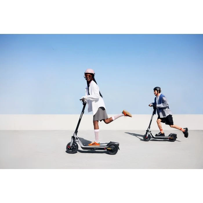 Электросамокат Segway E3 PRO E серый (AA.05.19.02.0003) (UA) ; Максимальная скорость: 25 км / ч;