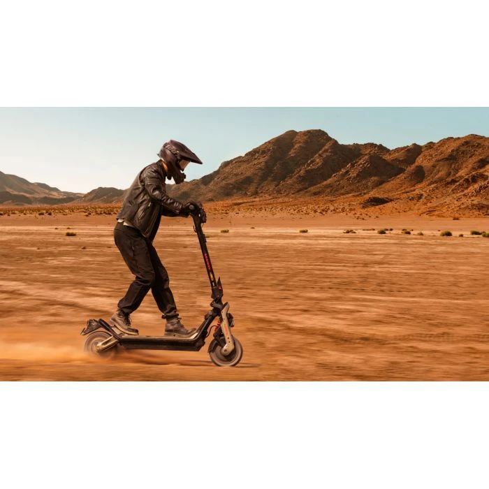 Електросамокат Segway GT3 PRO чорний (AA.06.02.02.0004) (UA) ; Максимальне навантаження: 150