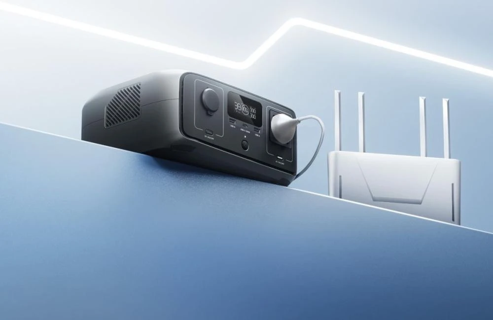 Зарядная станция EcoFlow RIVER 3 UPS (EFRIVER3-UPS-EU-CBox)