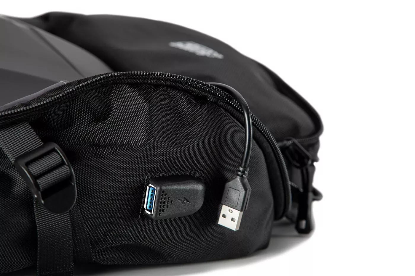 Dell Alienware 16 Aurora Core 5 210H/32GB/512/W11 RTX3050 Zestaw (Alienware-AC16250_005) Процесор: Intel® Core™ 5 210H (8 ядер, 12