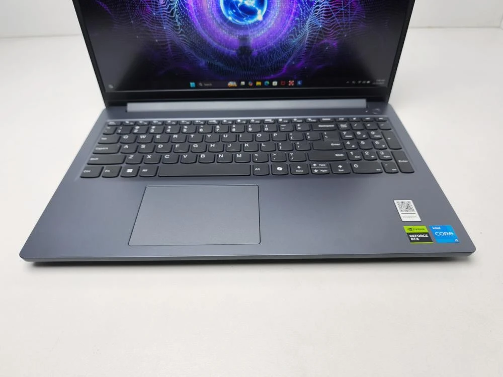 Lenovo LOQ 15IAX9E (83LK00CVUS)