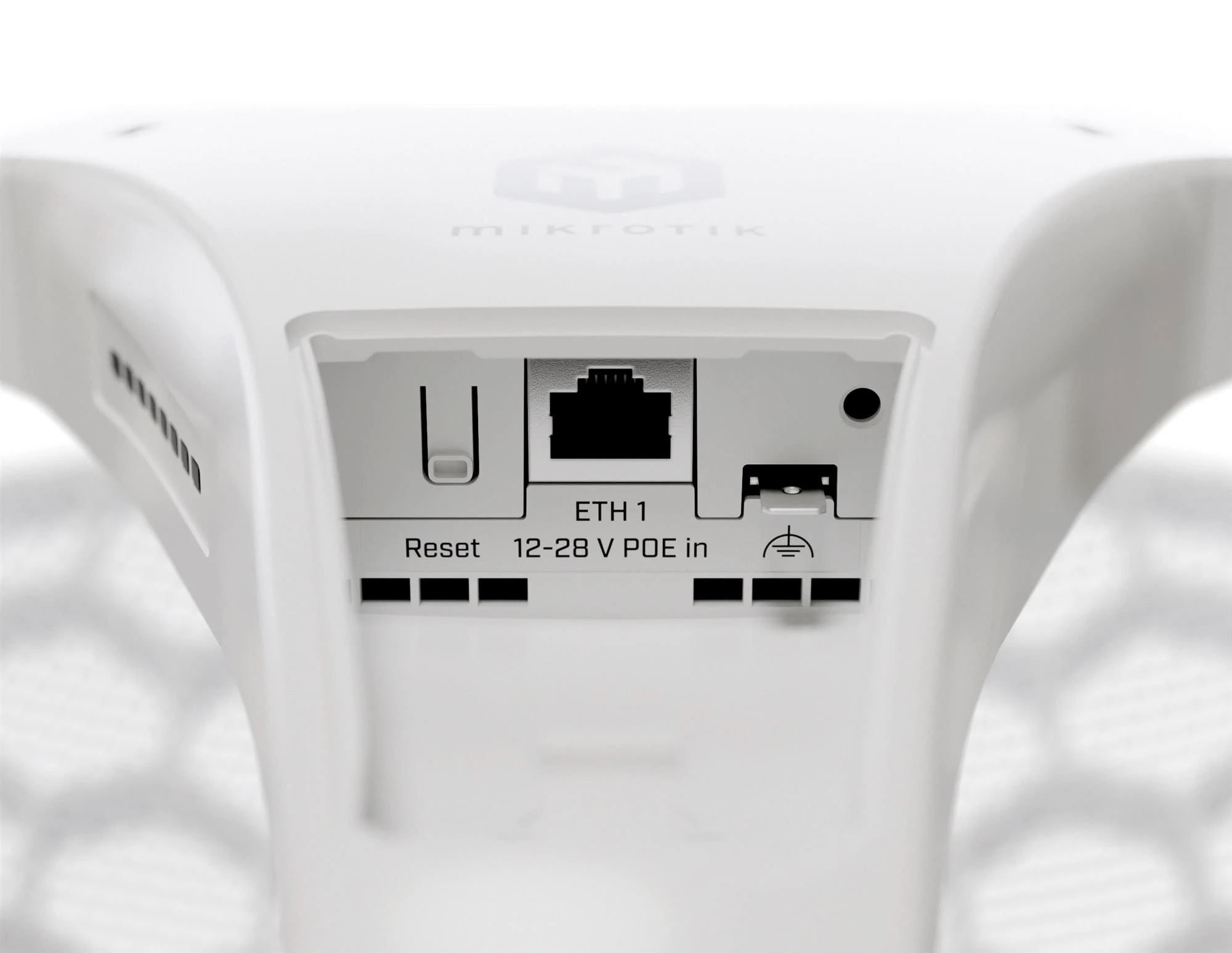 Точка доступу Mikrotik LHG-5axD-XL (LHG-5axD-XL) (UA)