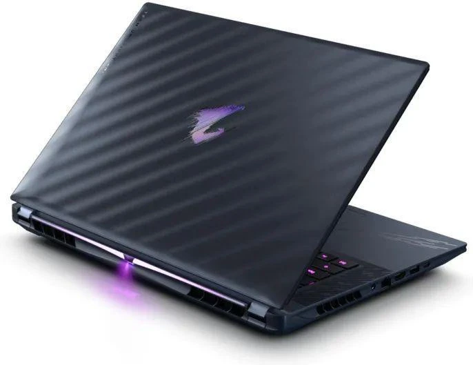 GIGABYTE AORUS MASTER 16 BZH (AORUS_16BZHC6UAE65SP) Бренд: GIGABYTE; Лінійка: AORUS MASTER 16 BZH;