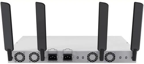 Коммутатор управляемый уровня 3 Mikrotik CRS418-8P-8G-2S+5axQ2axQ-RM (UA)