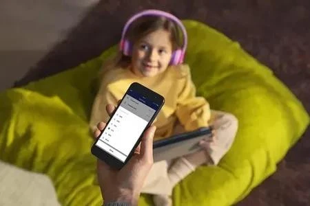 Наушники с микрофоном Philips TAK4206 Kids Pink (TAK4206PK/00)