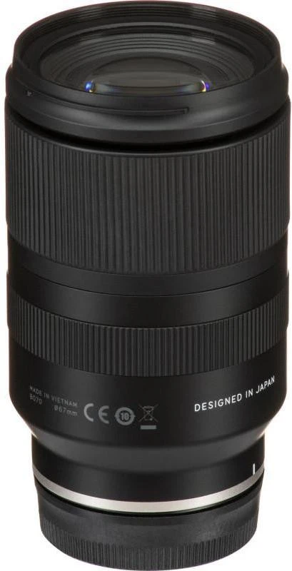 Tamron 17-70mm f/2.8 Di III-A VC RXD for Sony E-mount (B070S) Black