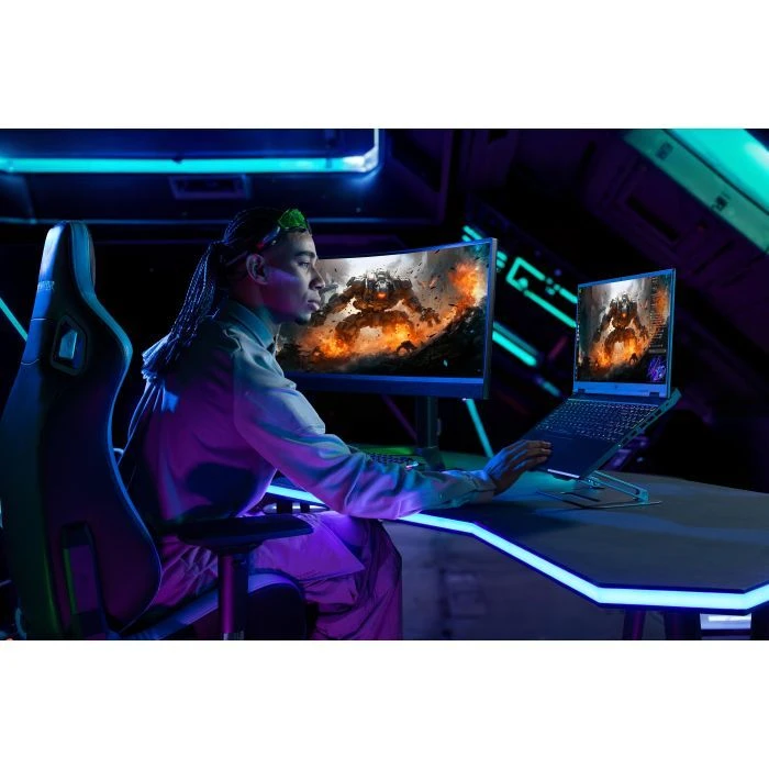 Acer Predator Helios Neo 18 PHN18-72 (NH.QVFEU.001) (UA) Тип ноутбука: ігровий; Діагональ