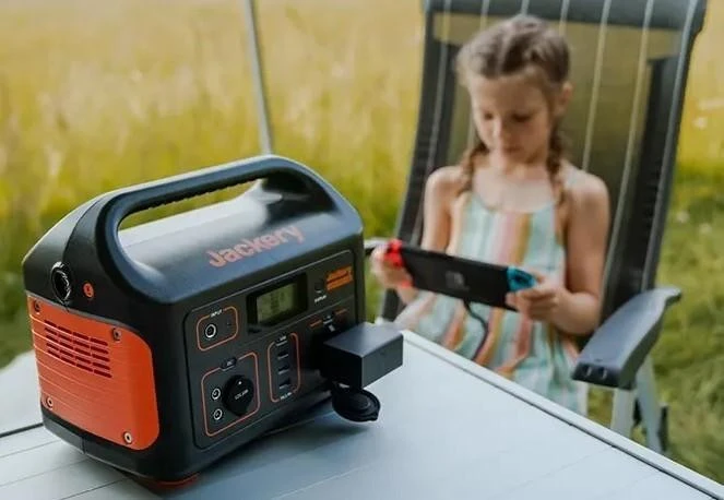 Зарядна станція Jackery Explorer 500 V2 (21-0001-000275) Бренд: Jackery; Розетка AC 230В: 2; USB