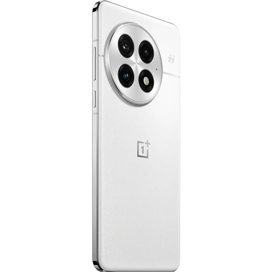 OnePlus 13 16/512GB Arctic Dawn (no adapter) Europe Дисплей: 6.82 / Amoled (3168х1440 точек)