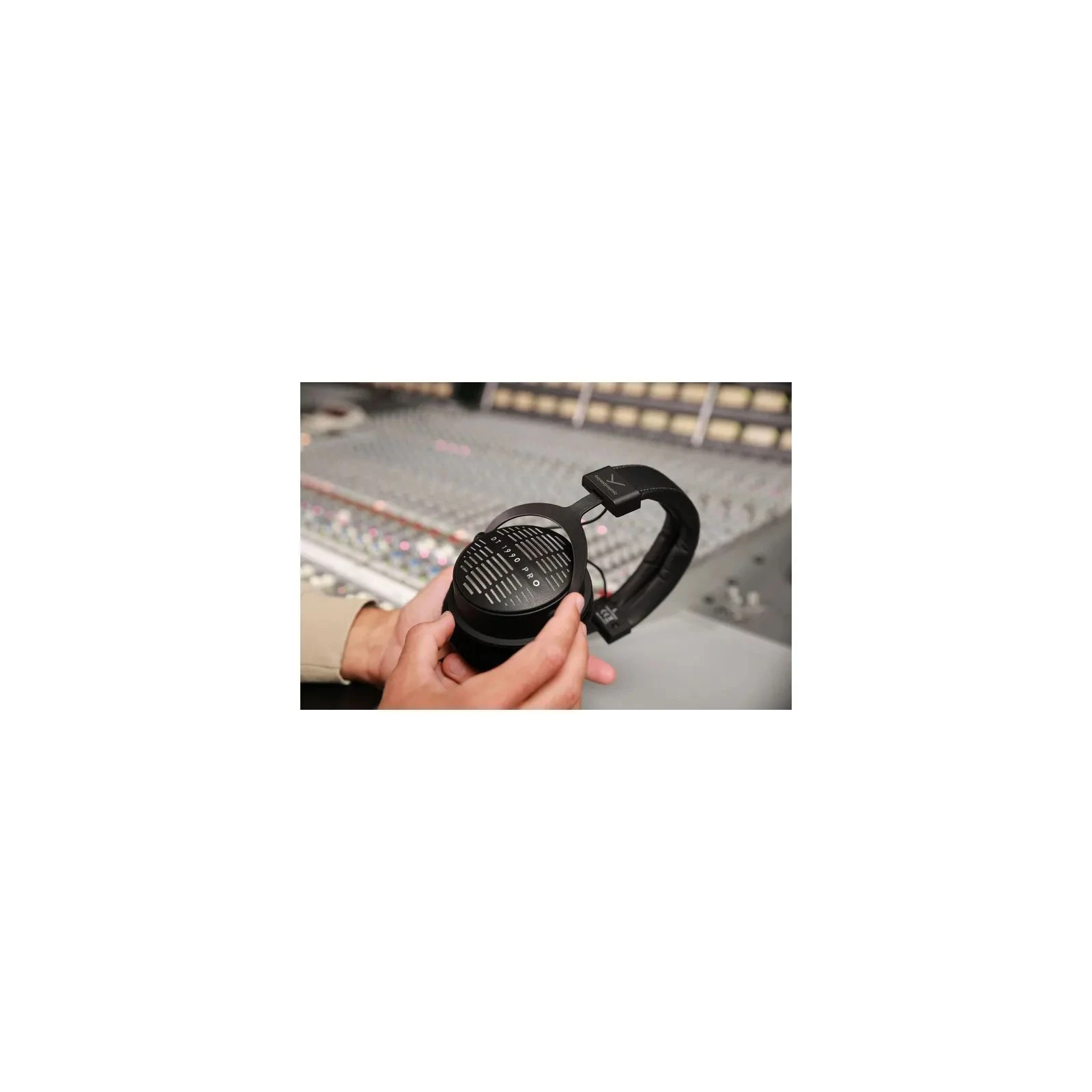 Наушники Beyerdynamic DT 1990 Pro MK II Black (531070) (UA) Акустическое оформление открытые
