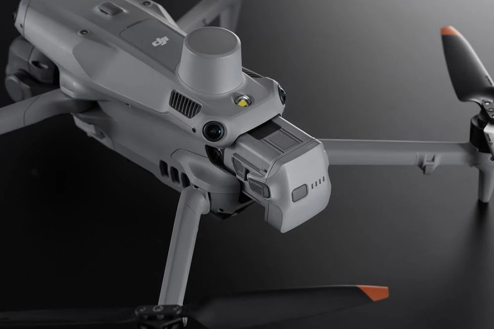 Акумулятор DJI Matrice 4 Series Battery (CP.EN.00000559.02) (BPX345-6741-14.76) Бренд: DJI; Сумісність: DJI Matrice 4;