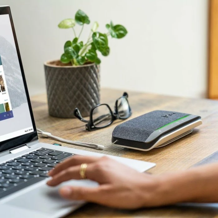 Спікерфон Poly Sync 20+M USB-A (772C9AA) (UA)