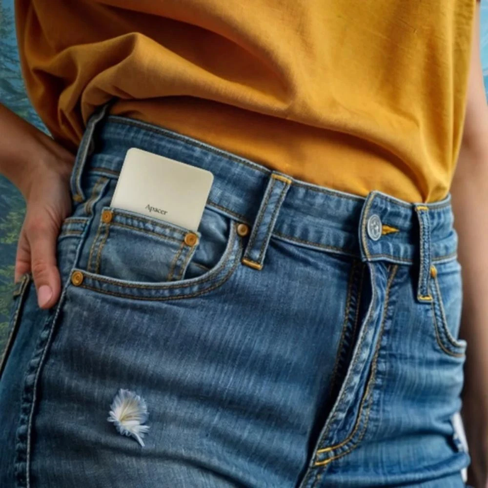 Apacer AS724 1 TB Cream (AP1TBAS724C-1) Бренд: Apacer; Линейка: AS724; Объем,