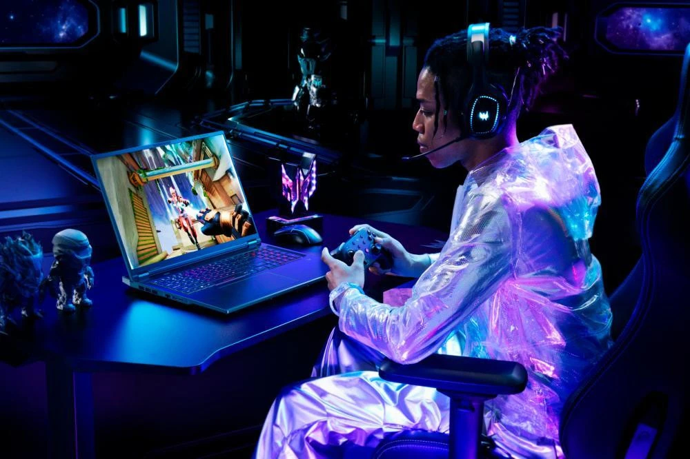 Acer Predator Helios Neo 18 AI PHN18-72 (NH.QVLEU.003) (UA) Бренд: Acer; Линейка: Predator Helios Neo 18 AI