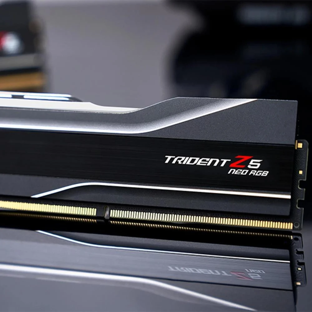 G.Skill 32 GB (2x16GB) DDR5 6400 MHz Trident Z5 Neo RGB Black (F5-6400J3239G16GX2-TZ5NR) (UA)
