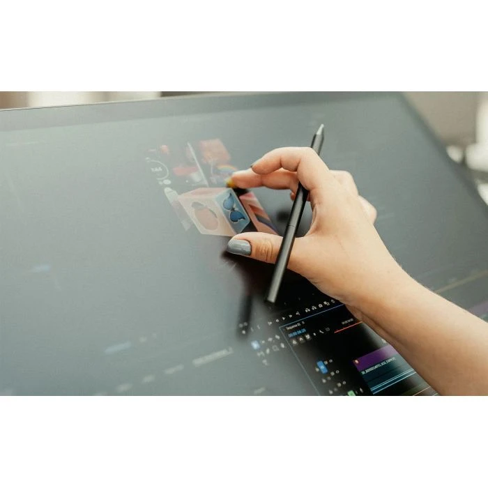 Wacom Cintiq 24 touch (2025) (DTH246K0B) (UA)