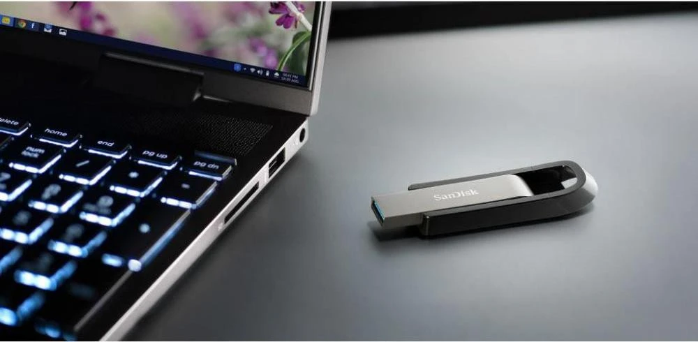 SanDisk 64 GB Extreme Go (SDCZ810-064G-G46) Бренд: SanDisk; Линейка: Extreme Go USB 3.0;