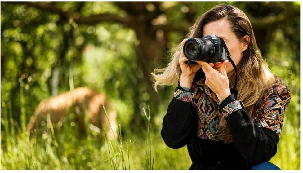 Canon RF 85mm f/2 Macro IS STM (4234C005)