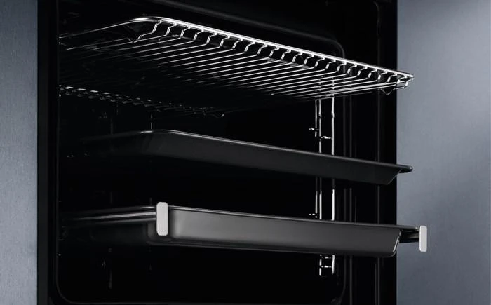 Electrolux EOE8P31V