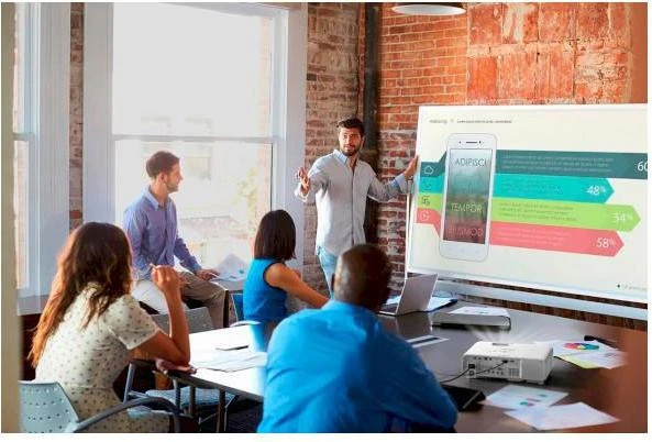 Epson EB-L260F Wi-Fi (V11HA69080) Бренд: Epson; Тип матрицы: 3LCD;