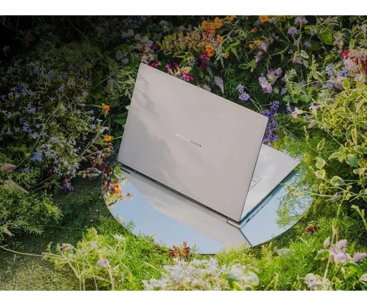 ASUS Zenbook S 14 Ultra 9-386H/32GB/2TB/Win11 OLED Touch (UX5406AA-SU052W) Призначення продукту: NPU -
