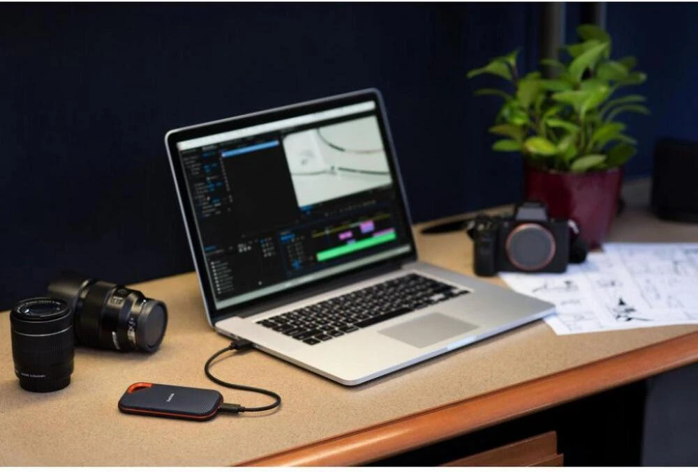 SanDisk Extreme PRO V2 1 TB (SDSSDE81-1T00-G25, SDSSDE81-1T00-G47G)