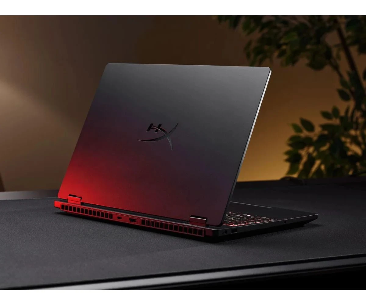 HyperX OMEN 15 i7-14650HX/24GB/1TB+512/Win11 RTX5060 180Hz (15-ga0004nw (D4JR5EA))