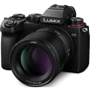 Panasonic Lumix S 85 мм F1.8 (S-S85E) (UA)