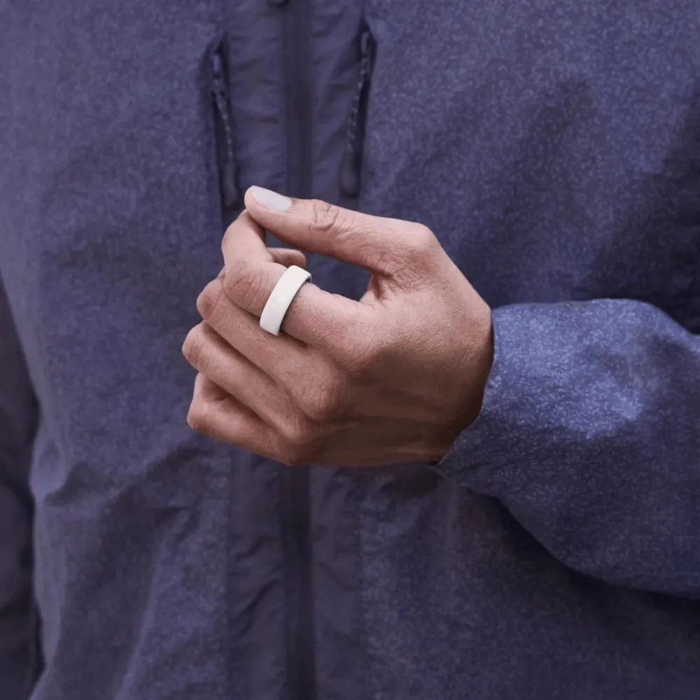 Oura Ring 4 Ceramic Cloud Size 10 (JZ90-57460-10) Бренд: Oura; Лінійка: Ring 4; Розмір