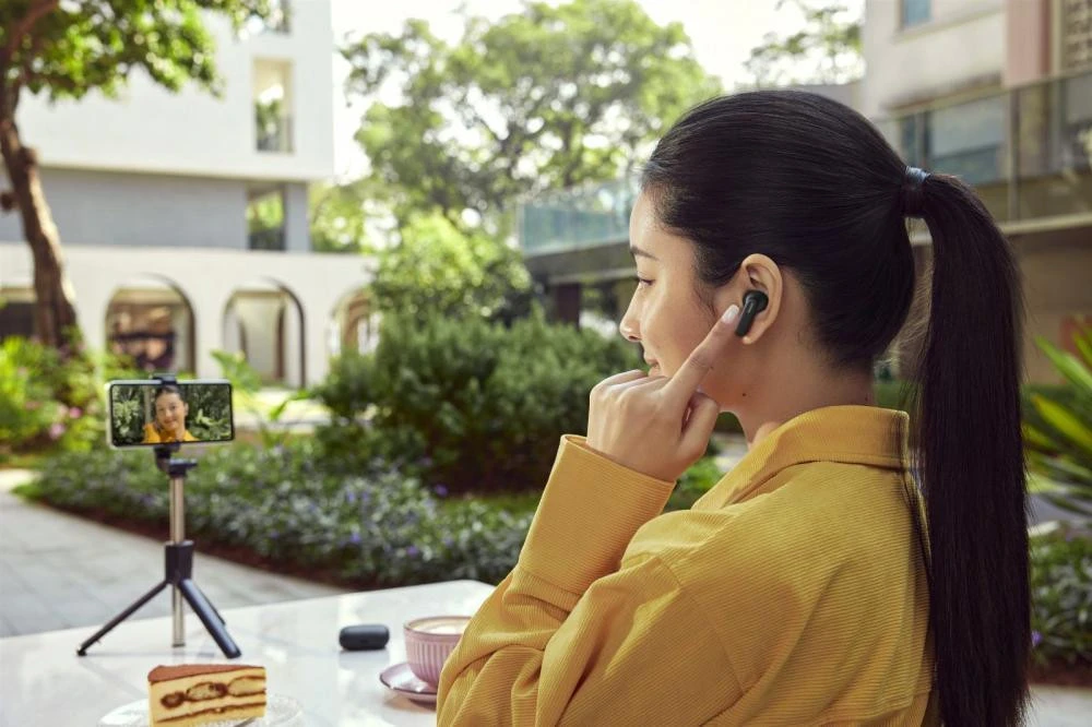 Навушники OPPO Enco Buds3 Pro Graphite Grey (ETEK1 Graphite Grey)